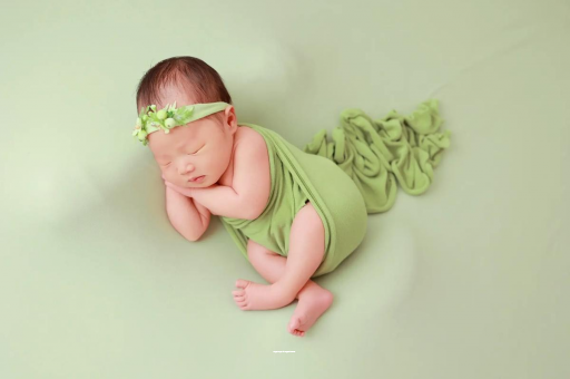 平湖宝宝低烧肚子疼